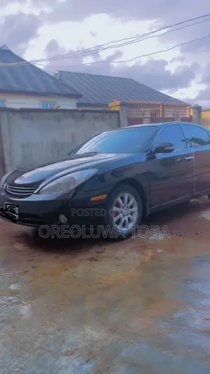 Lexus ES 300 2004 Black