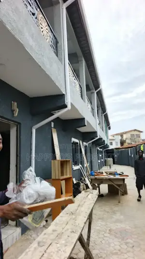 1bdrm Block of Flats in Shomolu, Iwaya for rent