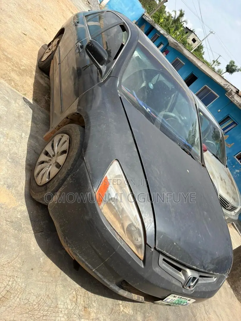 Honda Accord Automatic 2004 Gray