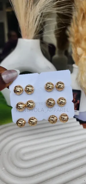 Weft Style Pin Earring