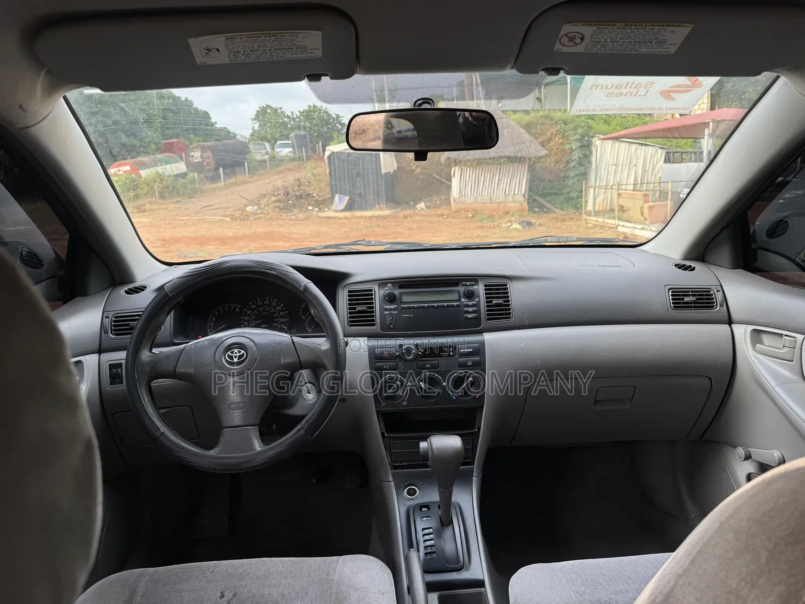 Toyota Corolla 2004 Gray
