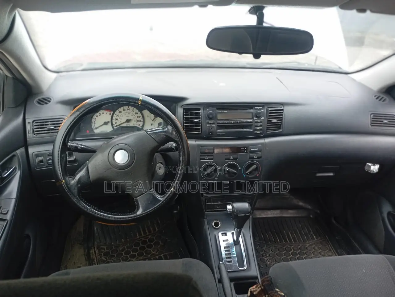 Toyota Corolla LE 2004 Silver