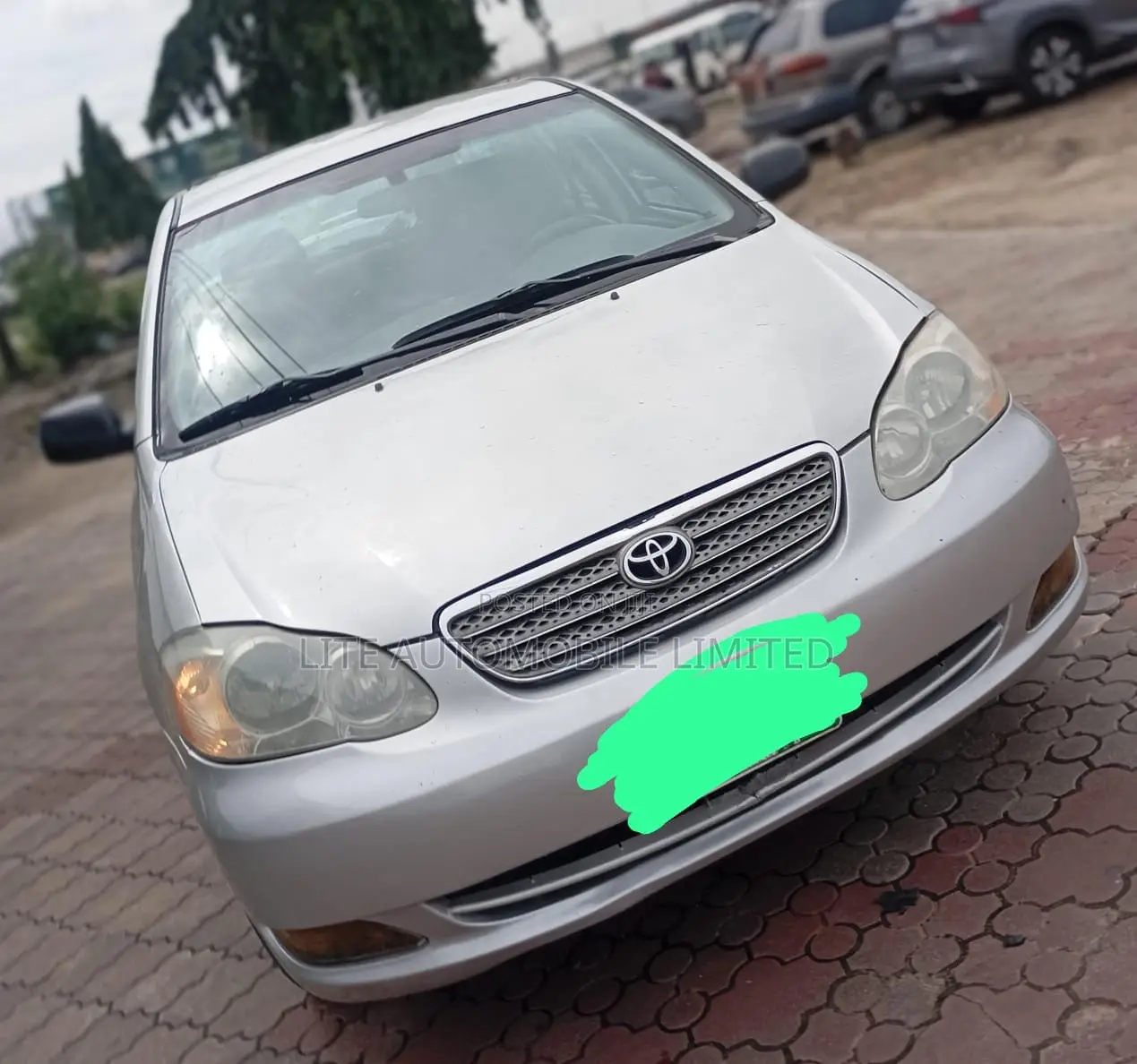 Toyota Corolla LE 2004 Silver