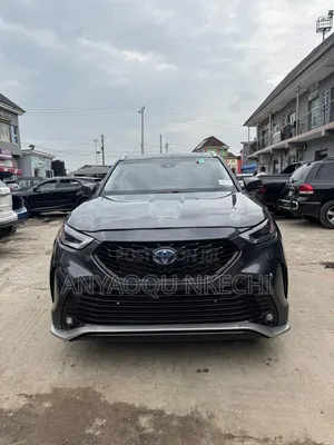 Toyota Highlander 2021 Gray