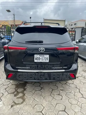 Toyota Highlander 2021 Black