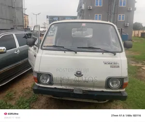 Toyota Dyna 1996 White