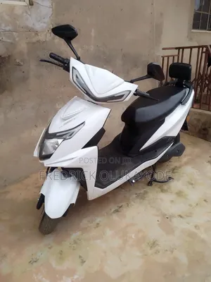 Motorcycle 2025 White
