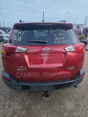 Toyota RAV4 2016 Red