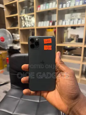 Apple iPhone 11 Pro Max 64 GB Black
