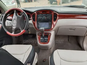 Toyota Highlander 2003 Silver