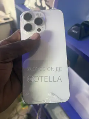 Apple iPhone 15 Pro Max 256 GB White