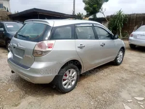 Toyota Matrix 2004 Silver