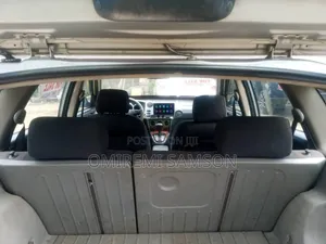 Toyota Matrix 2004 Silver