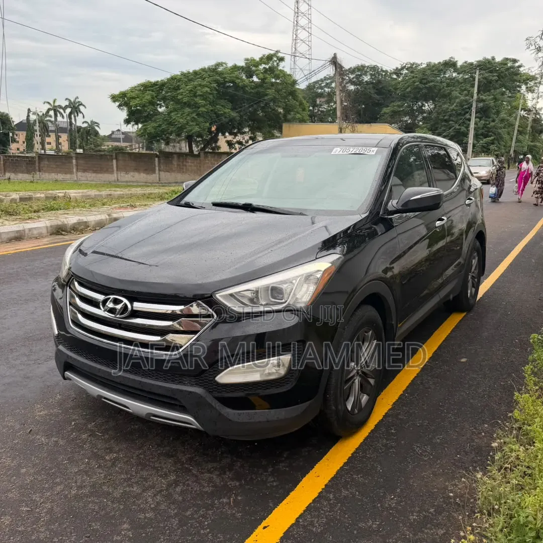 Hyundai Santa Fe 2013 Black