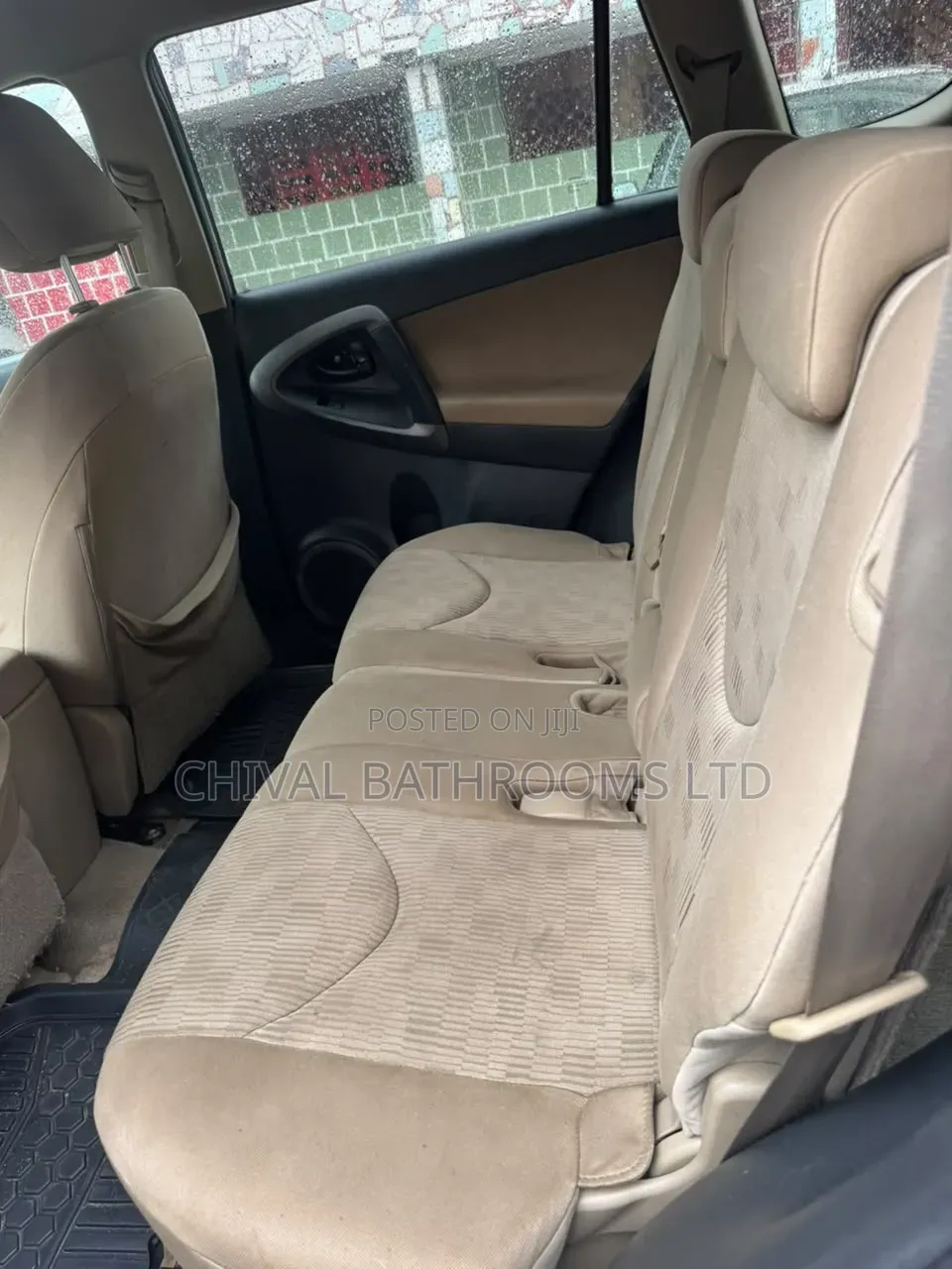 Toyota RAV4 2011 Green