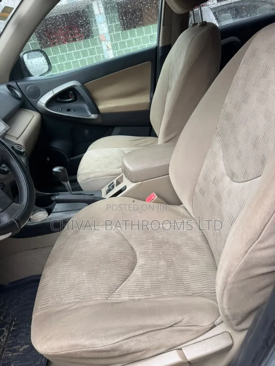 Toyota RAV4 2011 Green