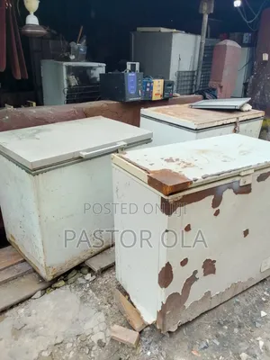 Repairs Air Conditioners