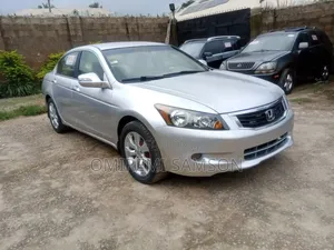 Honda Accord 2009 Silver