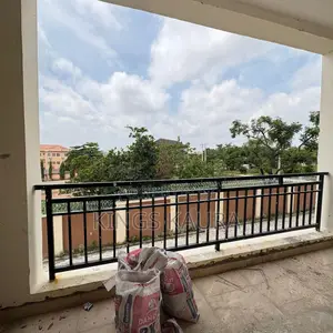3bdrm Block of Flats in Kaura for sale