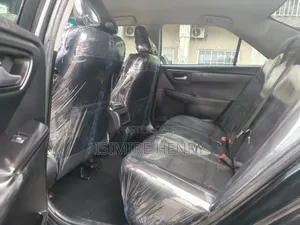 Toyota Camry SE 4dr Sedan (2.5L 4cyl 6A) 2017 Black