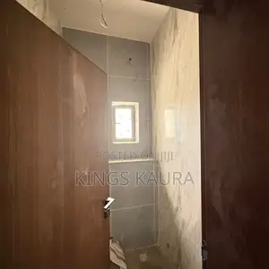 3bdrm Block of Flats in Kaura for sale
