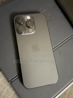 New Apple iPhone 16 Pro 1 TB Black