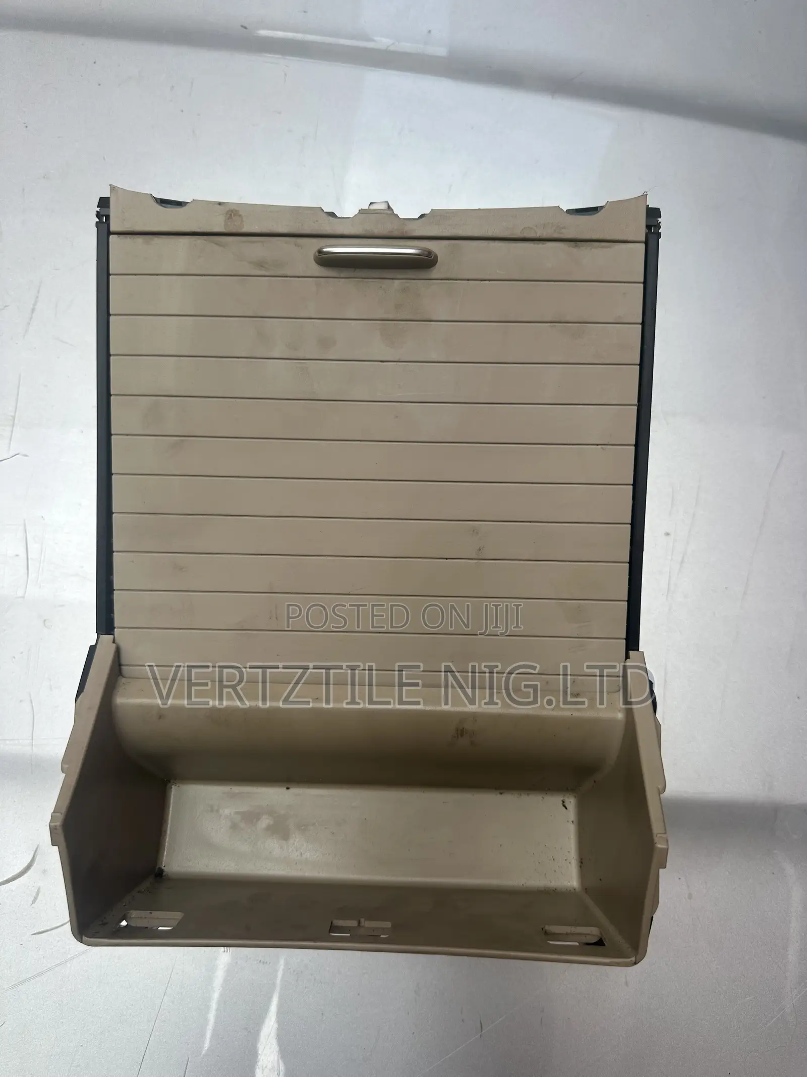 GLE, ML Console Cup Holder Storage Box Benz