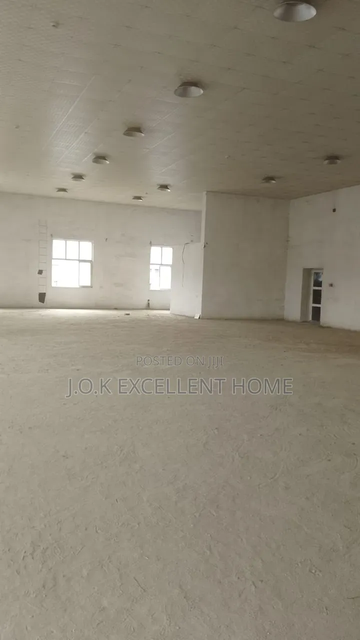 A 430sqm Open Space (First Floor) at Ogba
