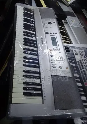 Supper Clean Direct UK Used Original Yamaha PSR E 313 Keyboard