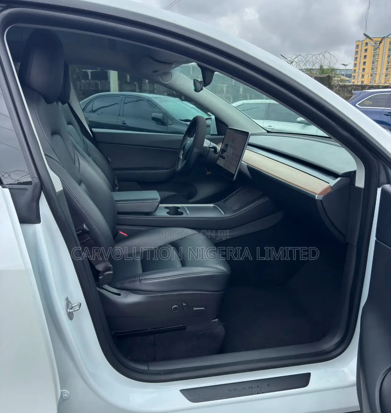 Tesla Model Y 75D kWh Performance 2021 White