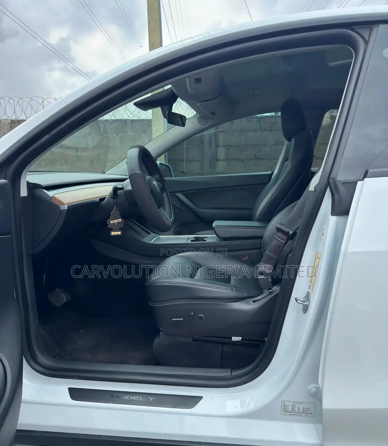 Tesla Model Y 75D kWh Performance 2021 White