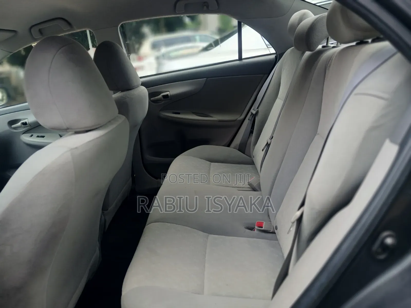 Toyota Corolla 2010 Gray