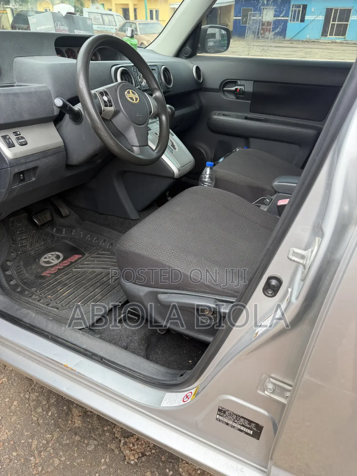 Scion xB Base 2009 Silver