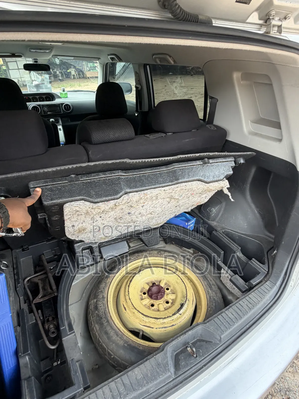 Scion xB Base 2009 Silver