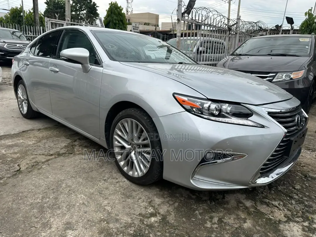 Lexus ES 2013 Silver