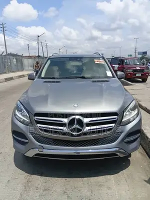 Mercedes-Benz GLE-Class 2016 Silver