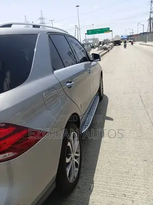 Mercedes-Benz GLE-Class 2016 Silver