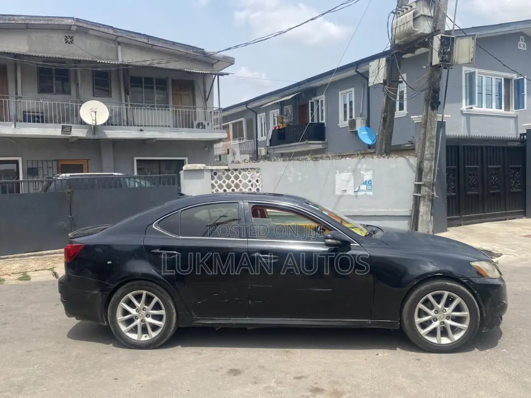 Lexus IS 250 2012 Black