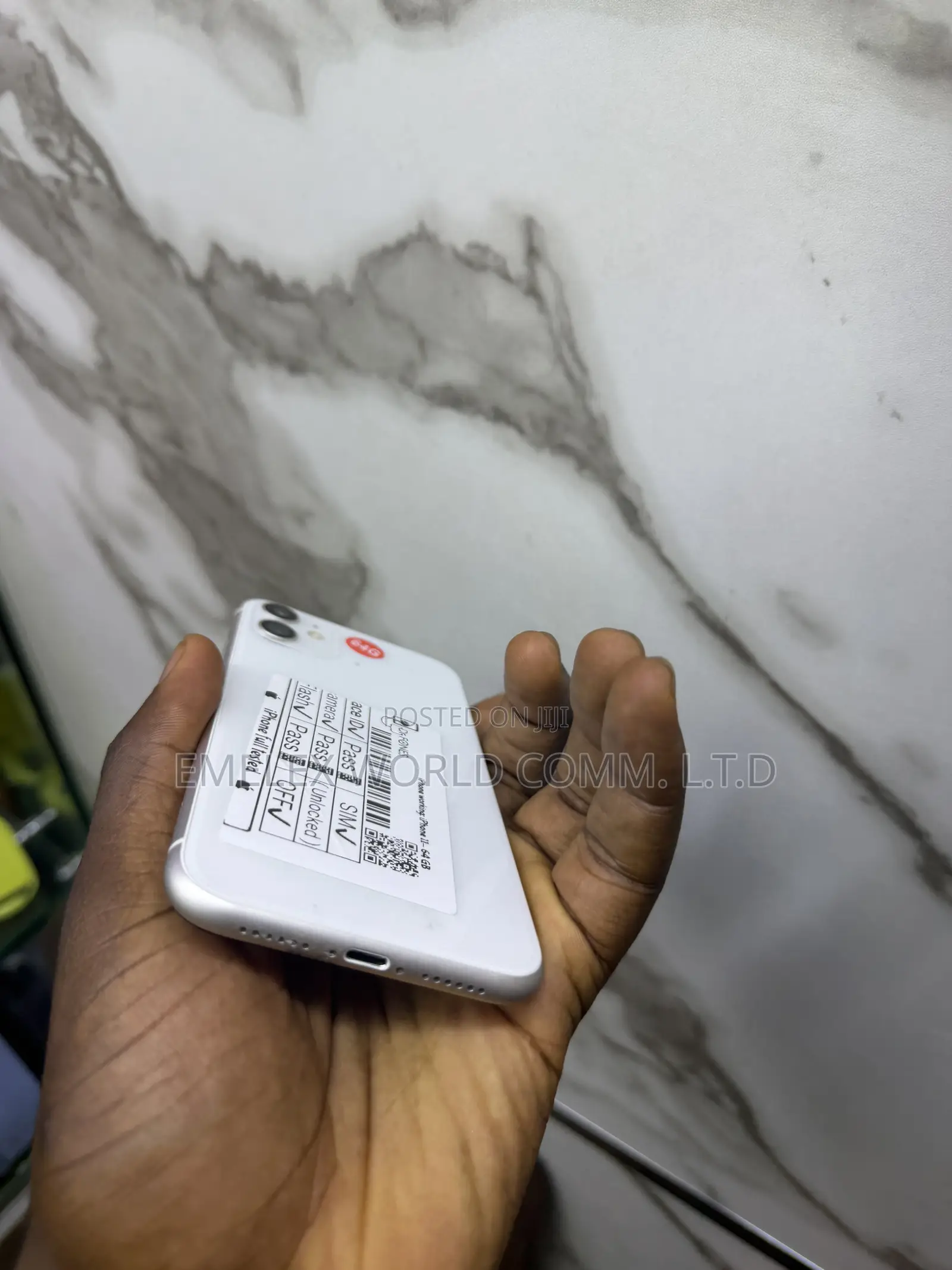 Apple iPhone 11 64 GB White