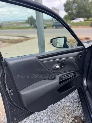Lexus ES 350 Luxury FWD 2023 Gray