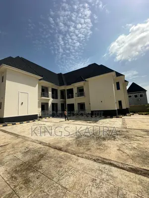 2bdrm Block of Flats in Lugbe District for sale