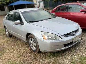 Honda Accord 2003 Silver