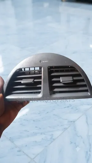 A/C Grill Es 350 2006-2014(center)