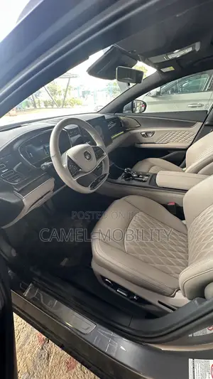 New BYD Han DM-i 2025 Silver