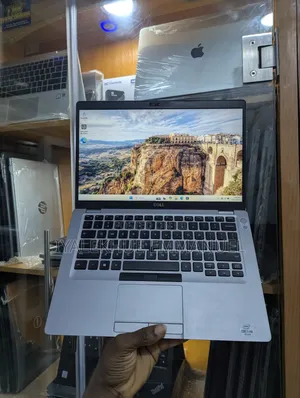 Laptop Dell Latitude 5411 16GB Intel Core i7 SSD 256GB