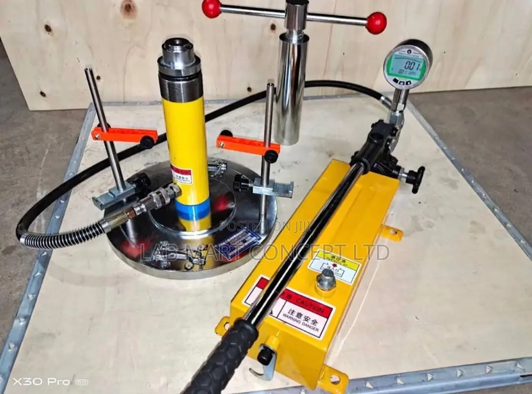 Plate Load Tester ( Machine)