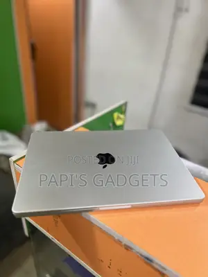 Laptop Apple MacBook Pro 2021 M1 16GB Apple M1 Pro SSD 512GB