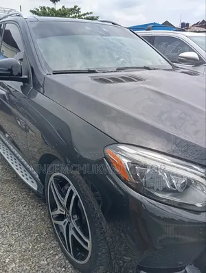 Mercedes-Benz GLE-Class 2017 Black