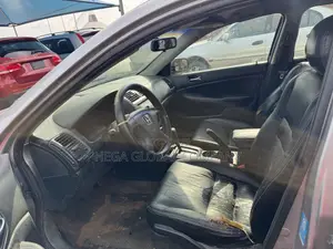 Honda Accord 2003 Silver