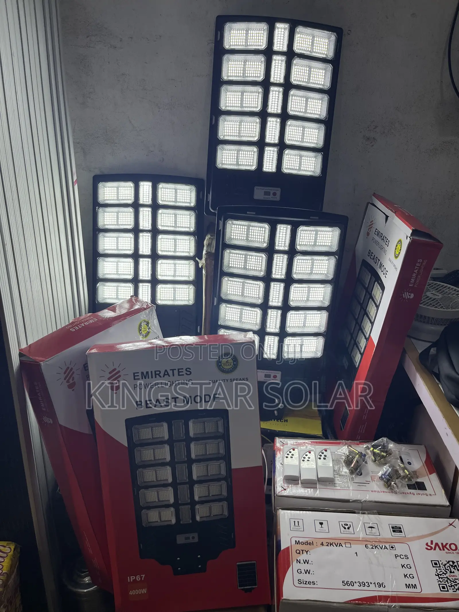 Emirates Beast Mode 4000W All-in-One Solar Street Light
